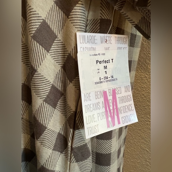 Lularoe Perfect T Tunic Top - Picture 3 of 5